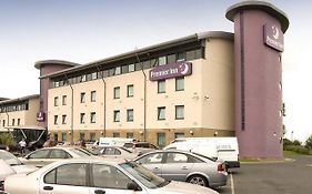 Newcastle Premier Inn Airport 3*